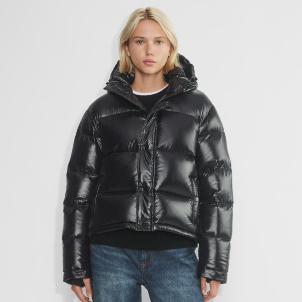 Super Puff Shorty Black Two toned puffer